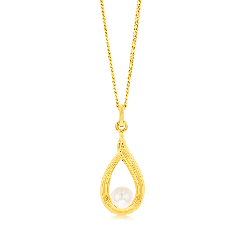 Tear Drop Pearl(5mm) Pendant in 9ct Yellow Gold