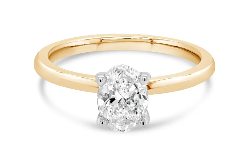 1.01CT Diamond Oval Engagement Ring: Yellow Gold