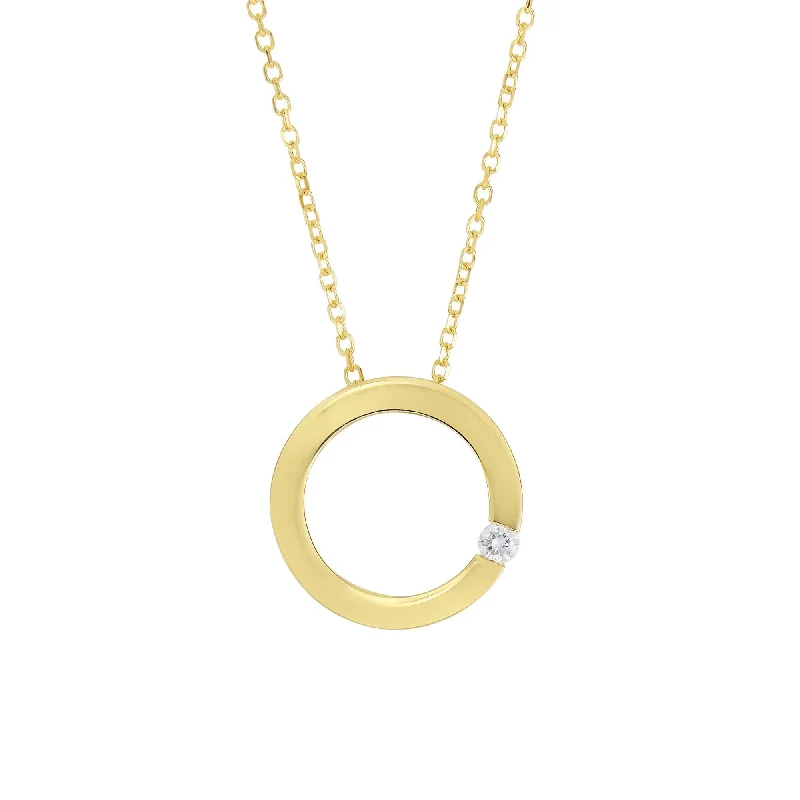 14kt Yellow Gold Shiny 9.7mm Open Square Pendant with 1 Stone 0.03 Ct Round Faceted H+I1 Quality White Diamond