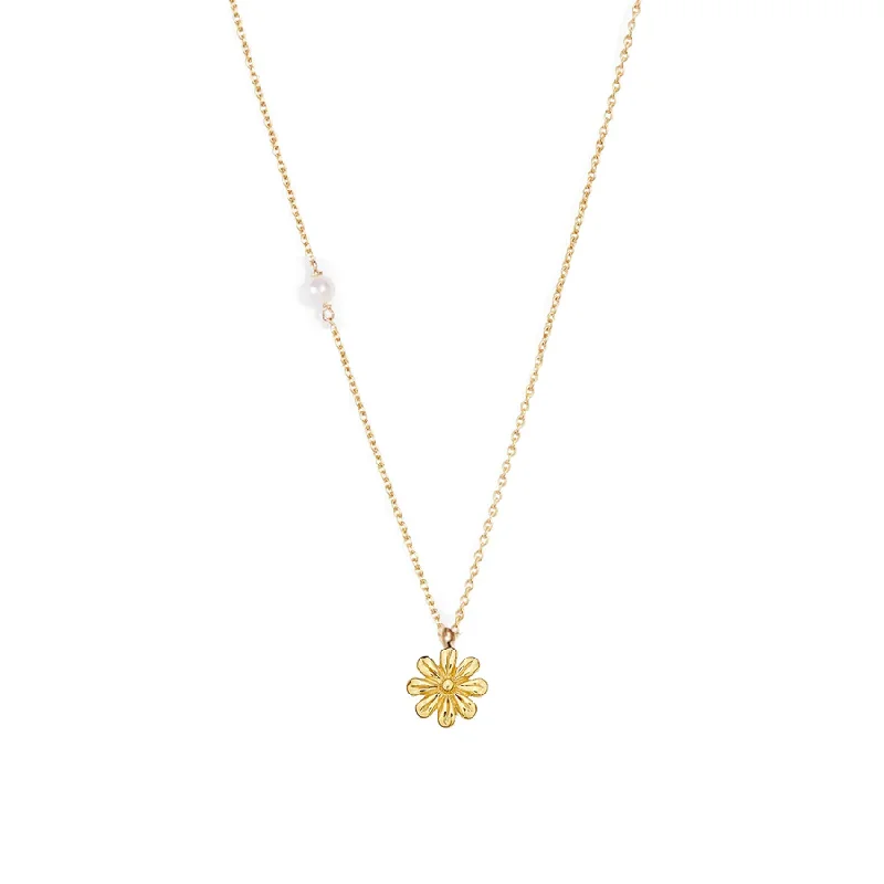 Daisy Pendant Necklace